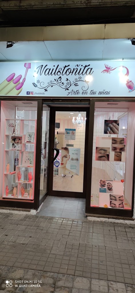 Nailstonita arte en tus unas — Exterior