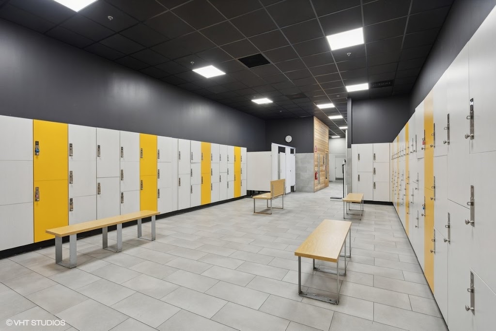  Crunch Fitness - St. Pete Northeast