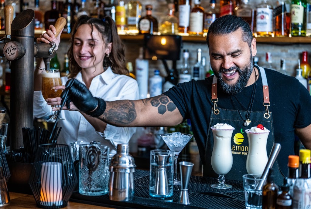 Lemon Lounge Bar — Del propietario