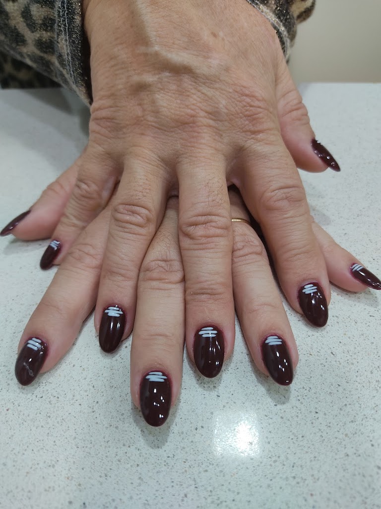 Hello Nails Marcelino Menendez