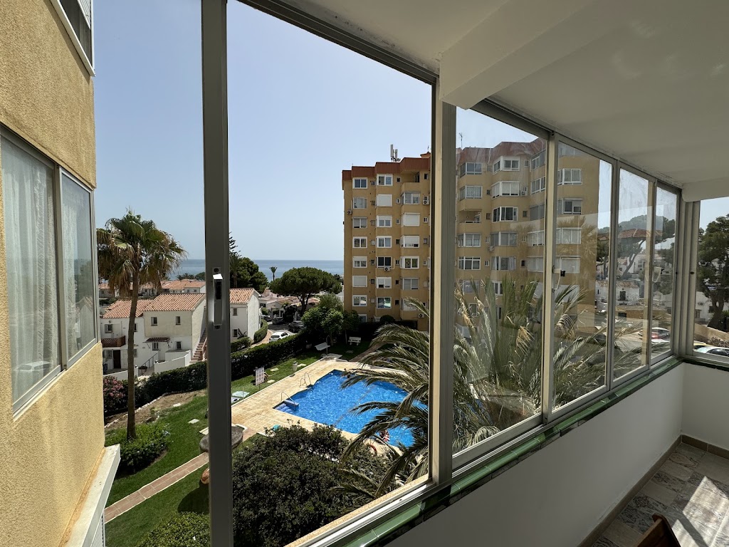 Costa Holidays Apartments