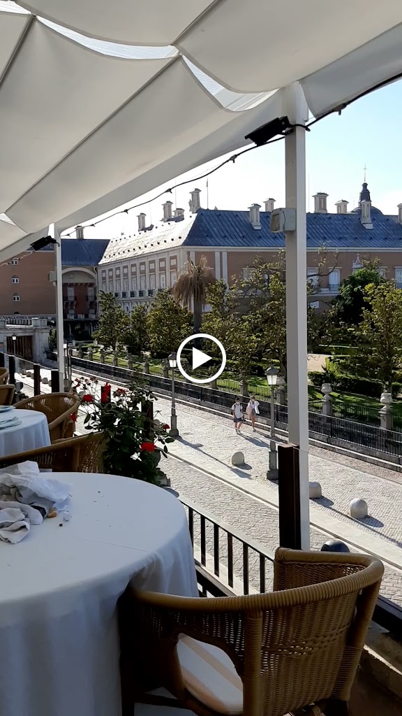RESTAURANTE CAREME JESUS DEL CERRO — Ambiente