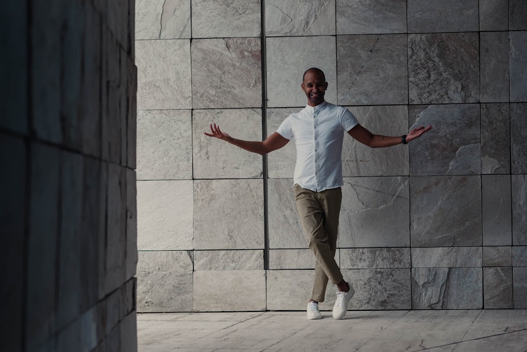 Escuela baile VLADIMIR COSSIO | Clases de baile en Santiago de Compostela