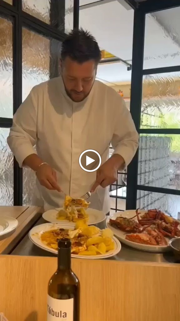 Restaurante Gallego Orecanto — Videos
