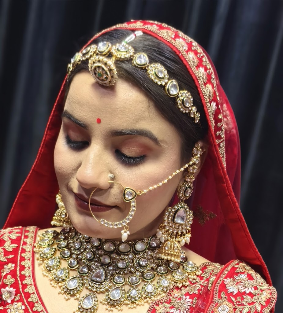 Anaya Makeover Certified By Skill India Makeup Academy Family Salon