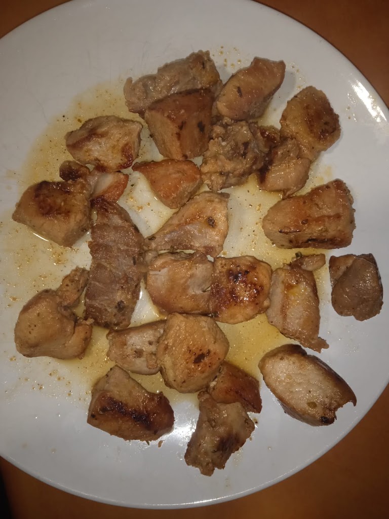 Restaurante Rangel 2 — Comida y bebida