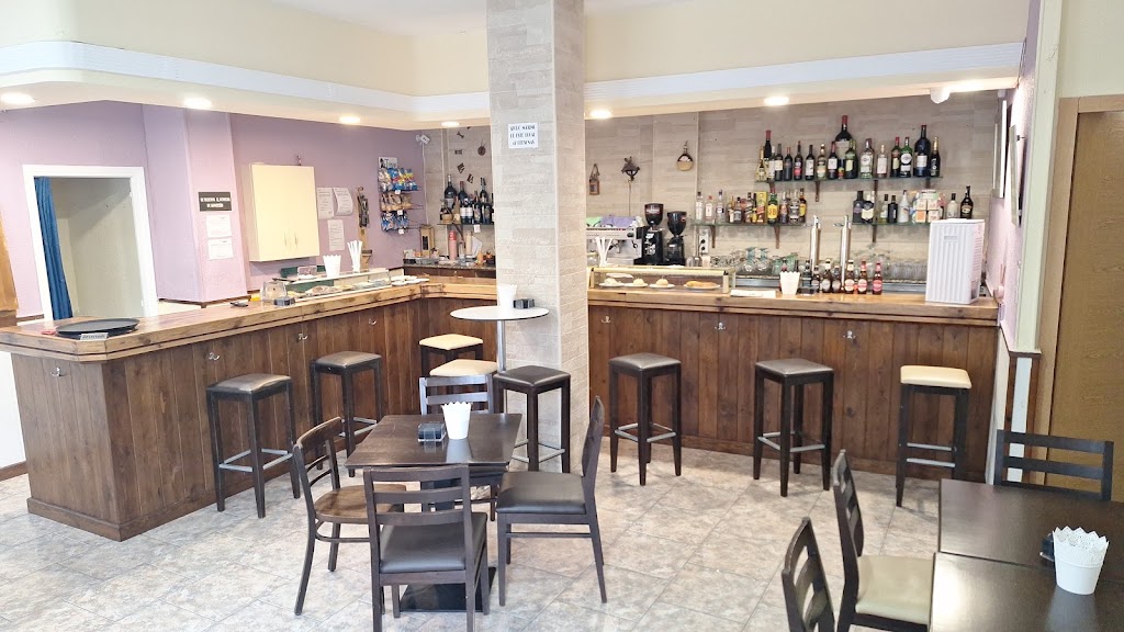 Cafe Bar Futuro Inminente gijon — Ambiente