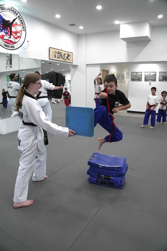  Y.H. Park Taekwondo Academy