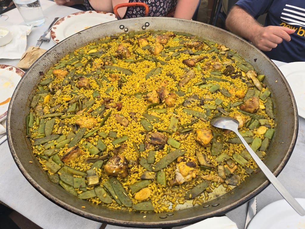 Restaurante Riomar by Octavios — Comida y bebida