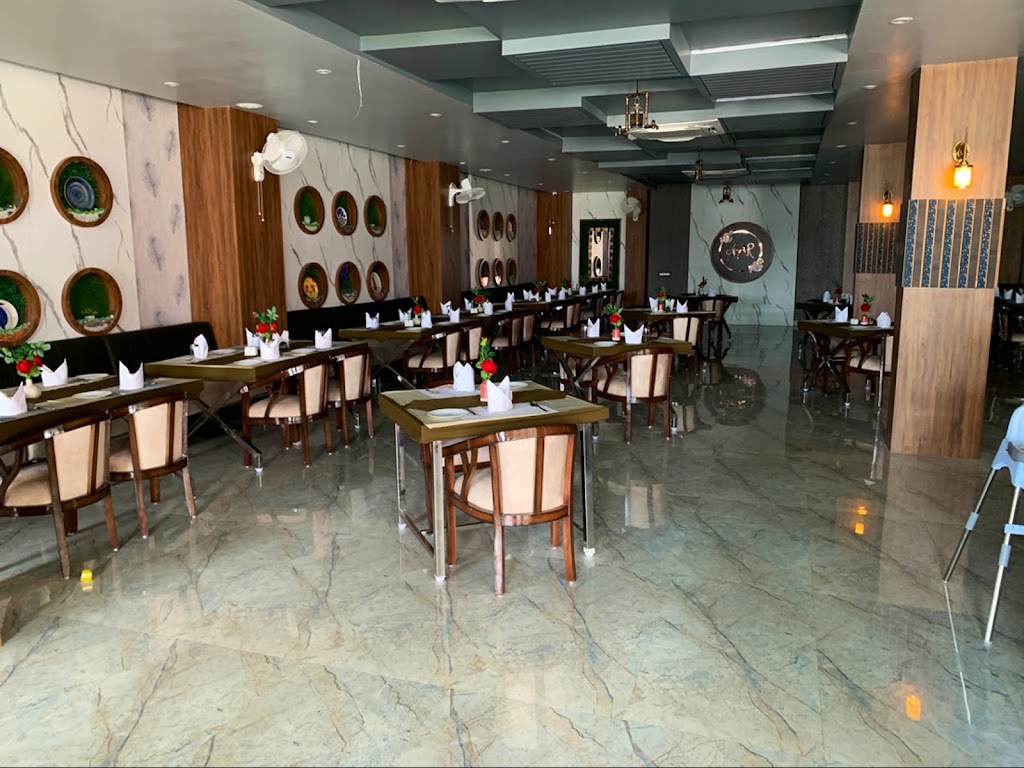 Amar Restro Cafe