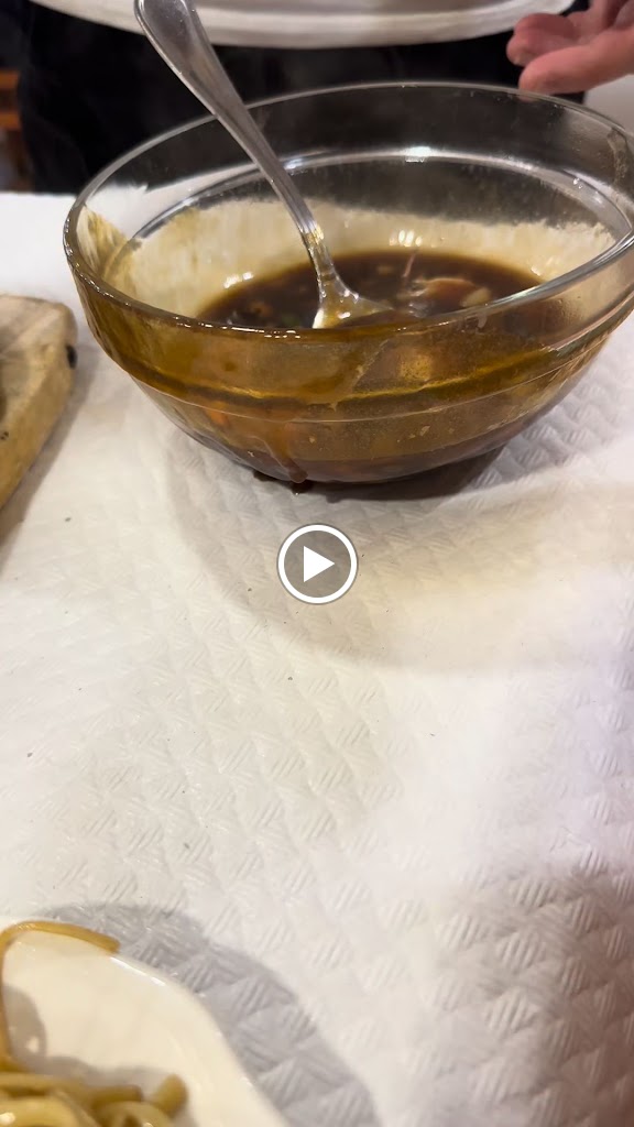 Restaurante Chino Nan King — Videos