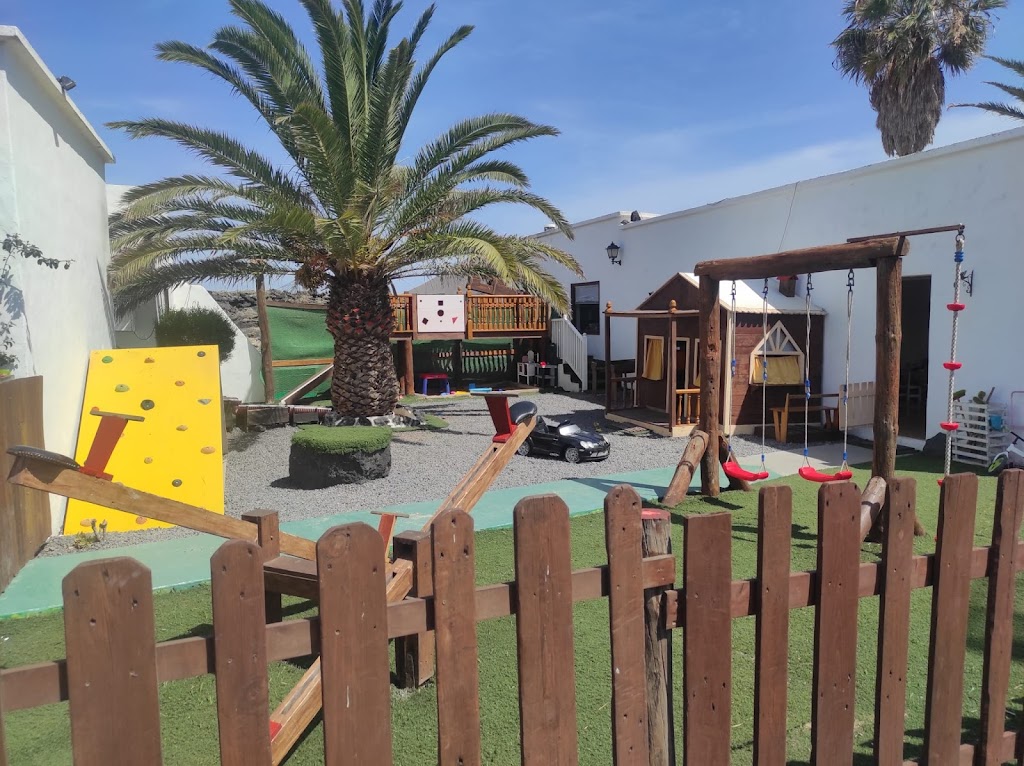 Sala Arcoiris - Madre de dia - Guarderia -Celebracion de cumpleanos, actividades ludicas y campamentos infantiles.