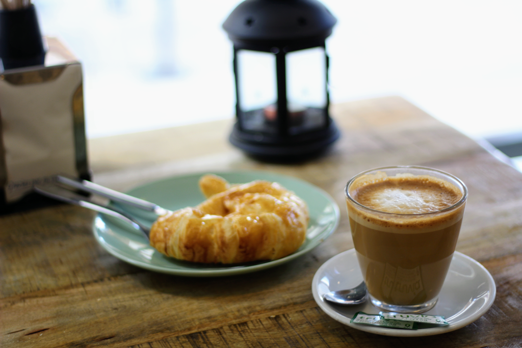 Morrison Torrelavega — Cafe