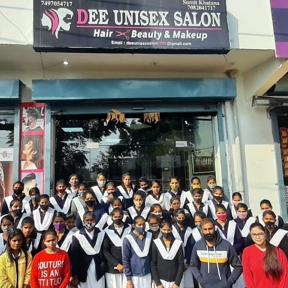 Dee Unisex Salon