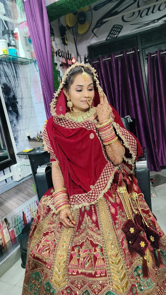 Tanvi Beauty Parlour