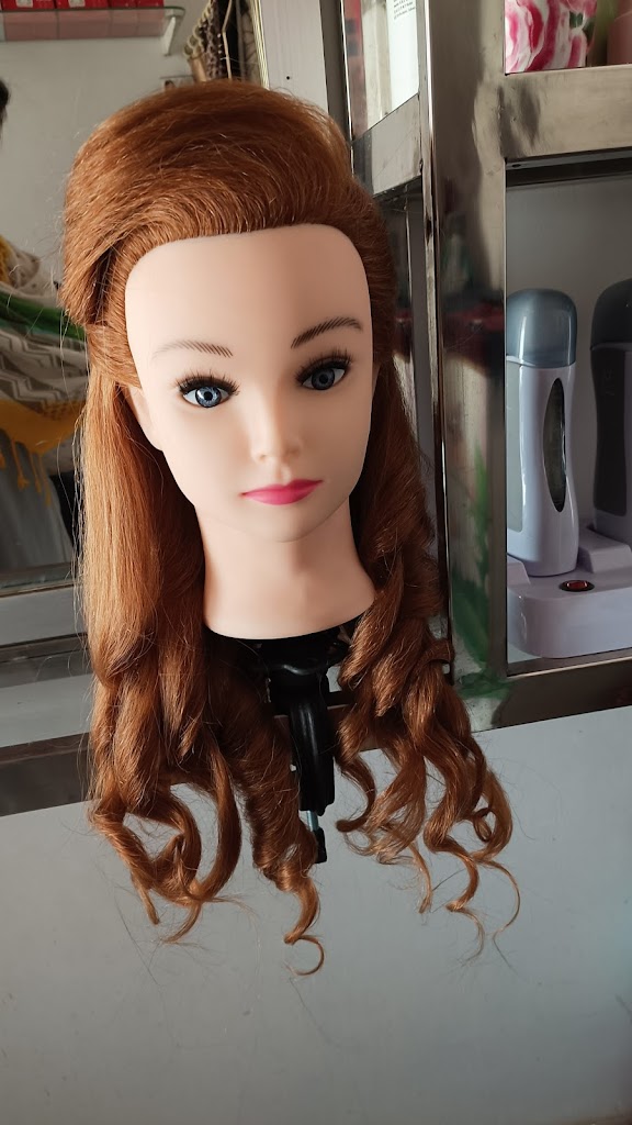 Vaishnavi Beauty Parlour Waraseoni Balaghat Mp