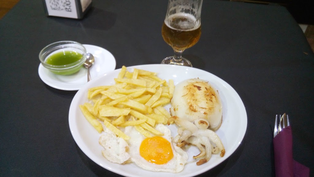 Cafe Bar Espana — Papas fritas