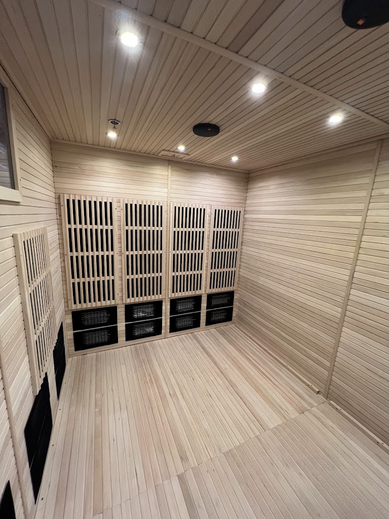  HOTWORX- LOUISVILLE,KY - STONY BROOK