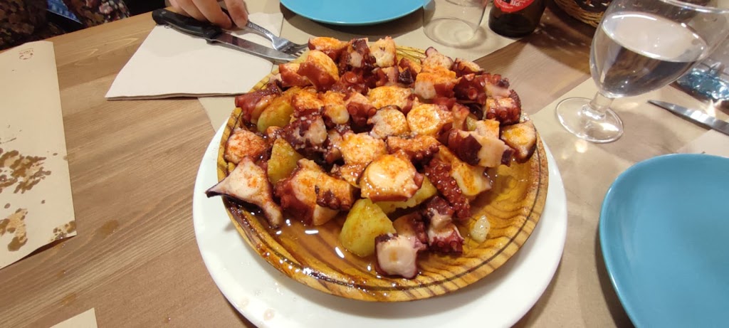 Viana Bar Restaurante — Pulpo a la gallega