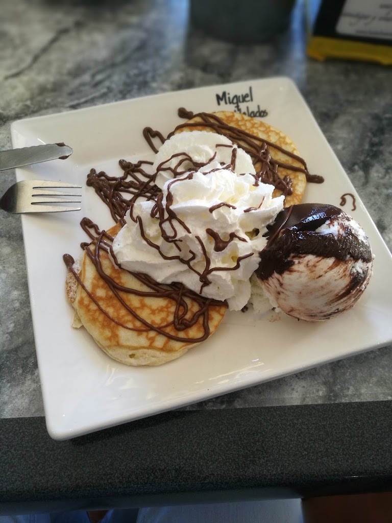 Cafe Miquel — Helado