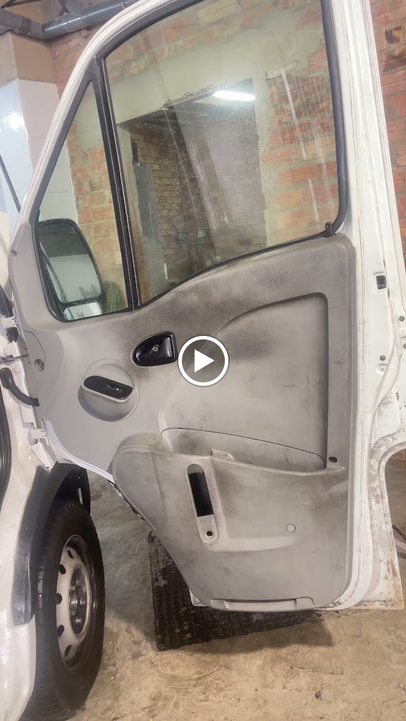 CARVALET RENTAT A MA DE VEHICLES