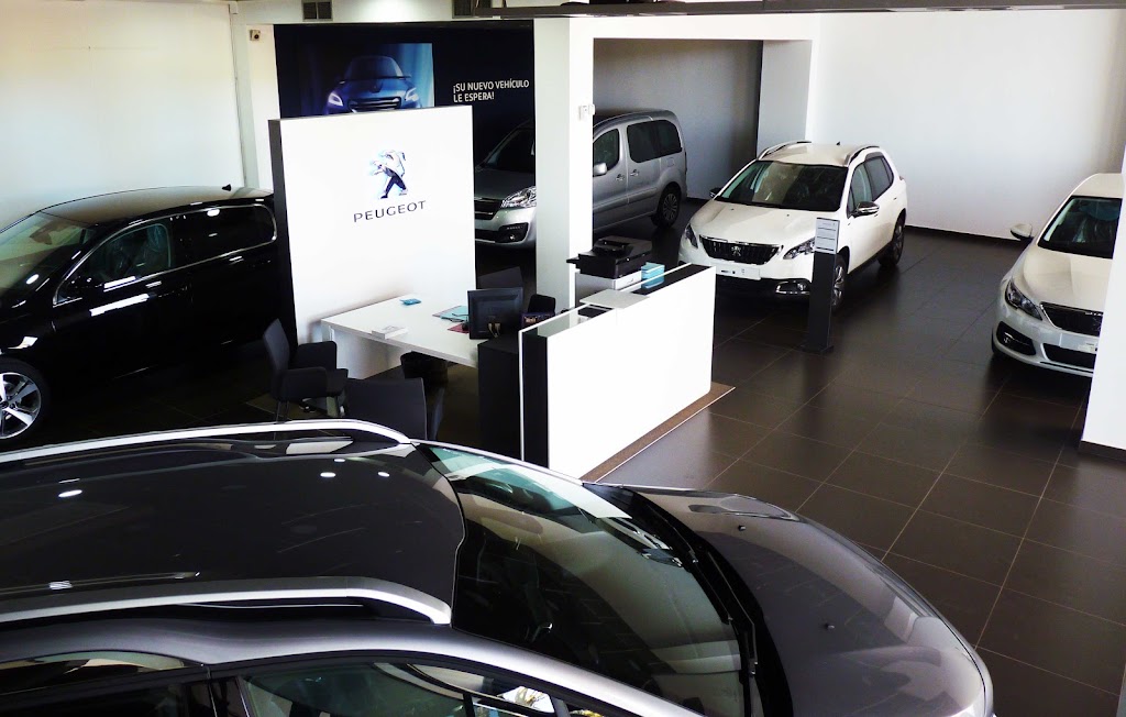 Automocion y carrocerias Tudela, S.L. — Interior