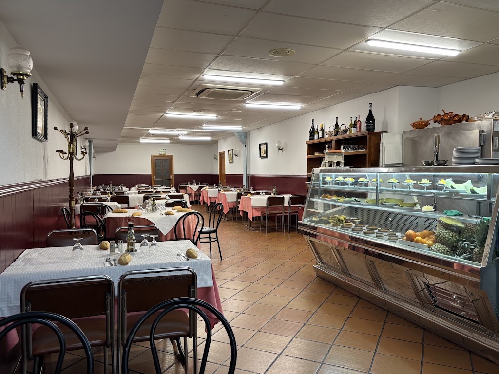 Restaurante Os Tres Cantos — Ambiente