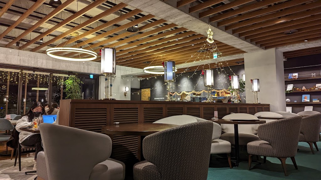 WIRED TOKYO 台中市政店(餐廳/咖啡廳/閱讀空間/台中美食) 的照片