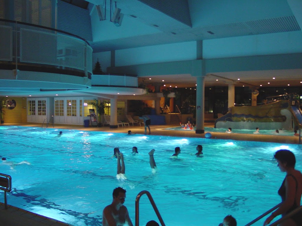 Schwimmbad im Sport Centrum Siemensstadt - Schwimmschulen Berlin