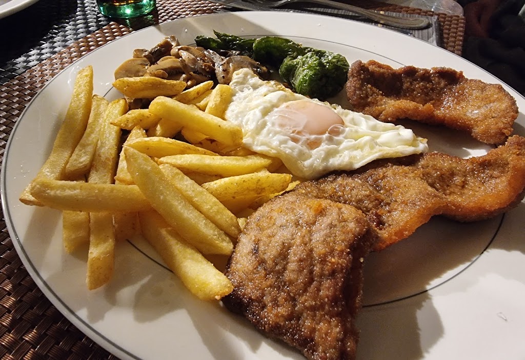 Bon Lloc de la Tieta — Comida y bebida
