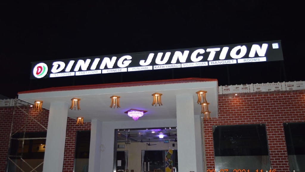 Dining Junction