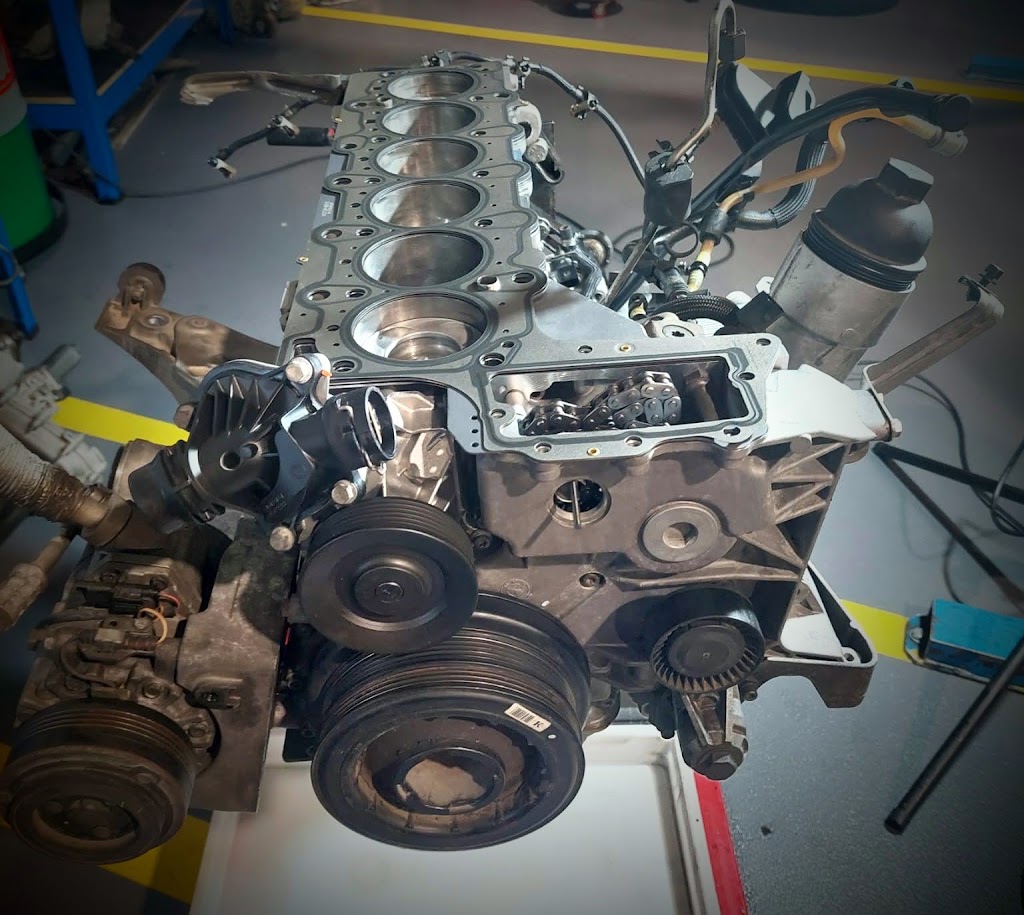 Castrol Service Motor Gara — Del propietario
