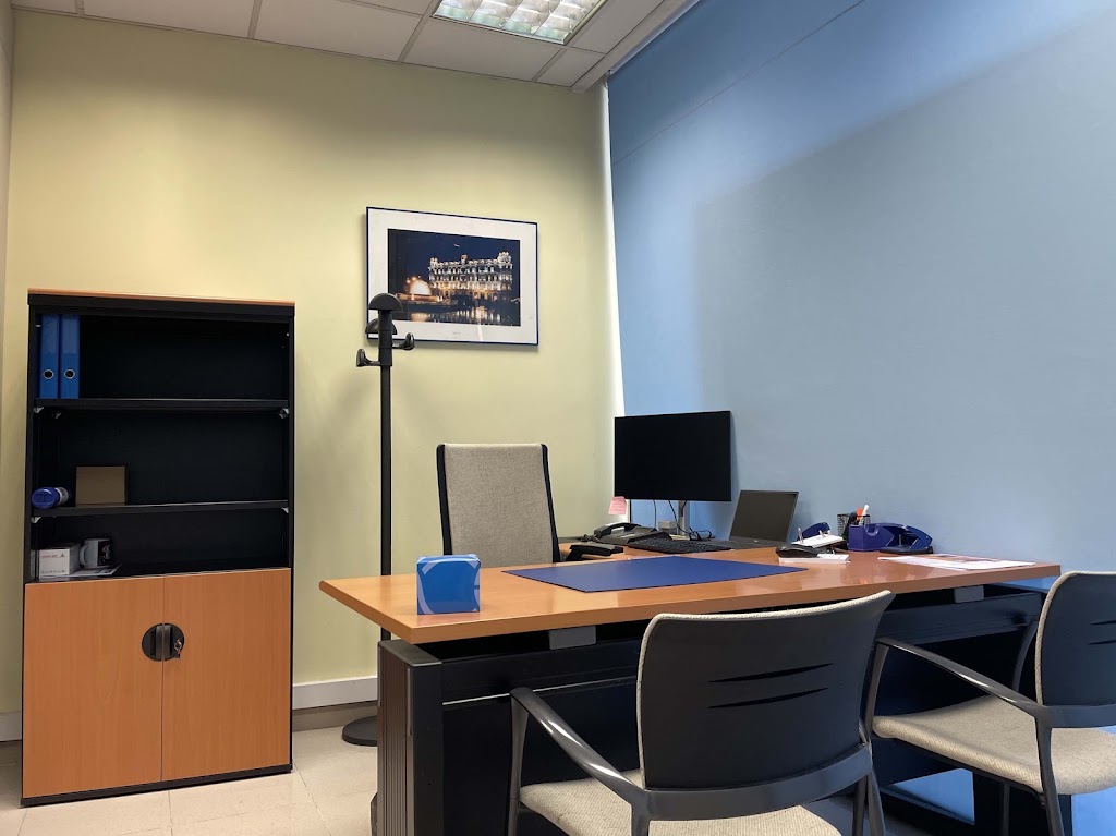 Agencia de Santalucia Seguros — Interior