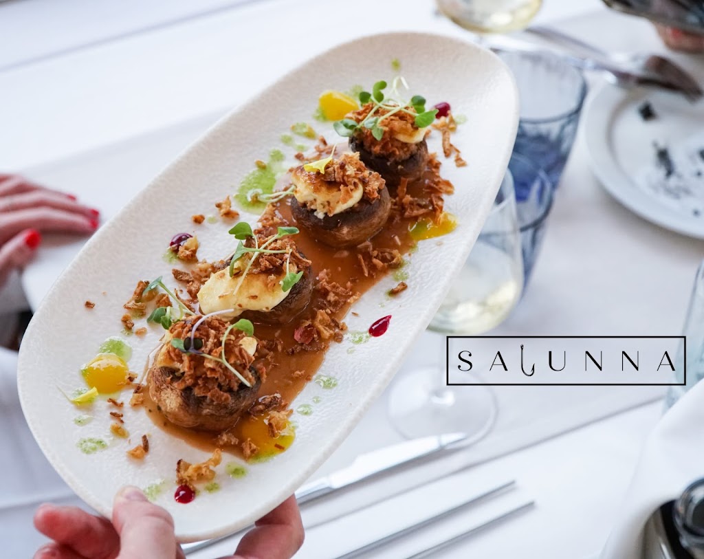 Restaurante Salunna — Comida y bebida