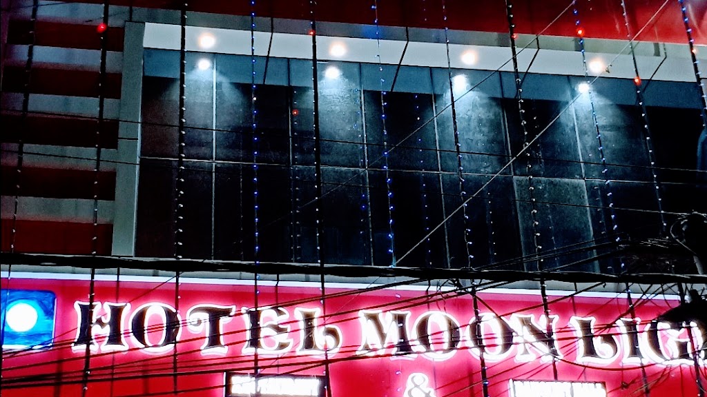 HOTEL MOONLIGHT