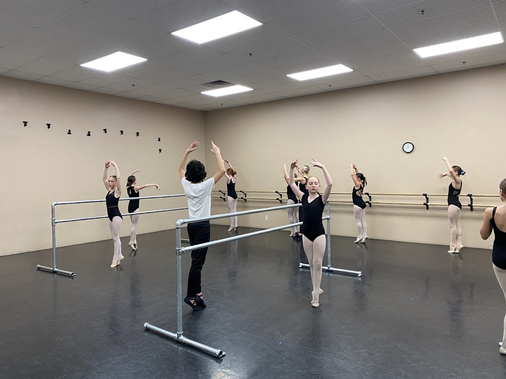  Desert Edge Dance Company