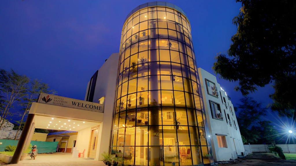 Hotel Saffron Suites