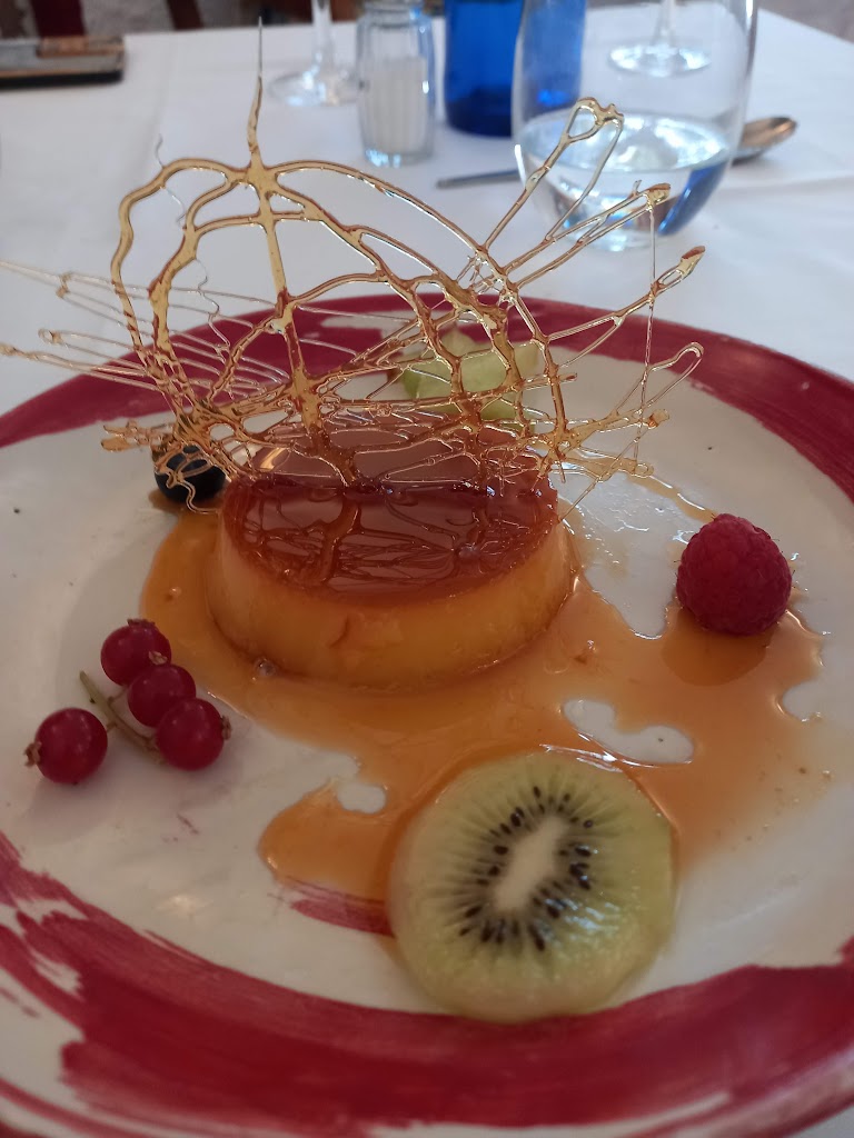 Restaurante El Mirlo Blanco — Flan