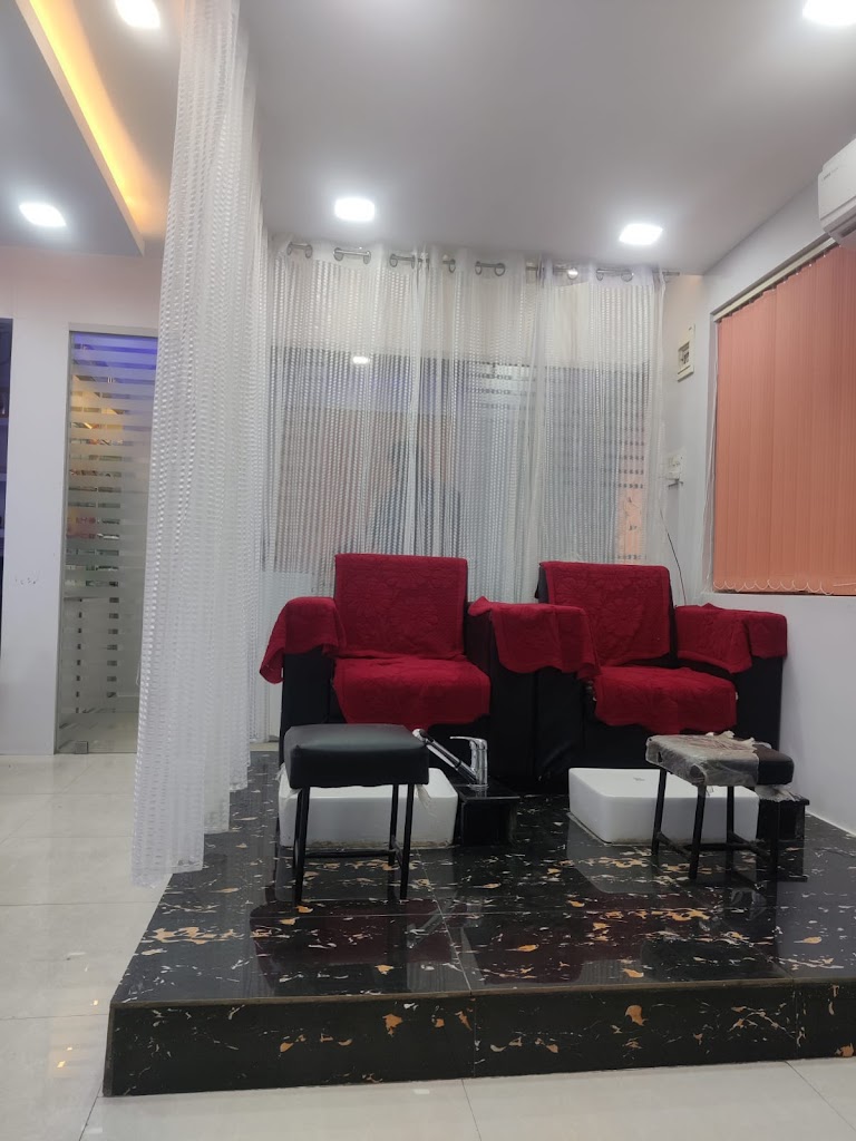 Agrata S Beauty Salon