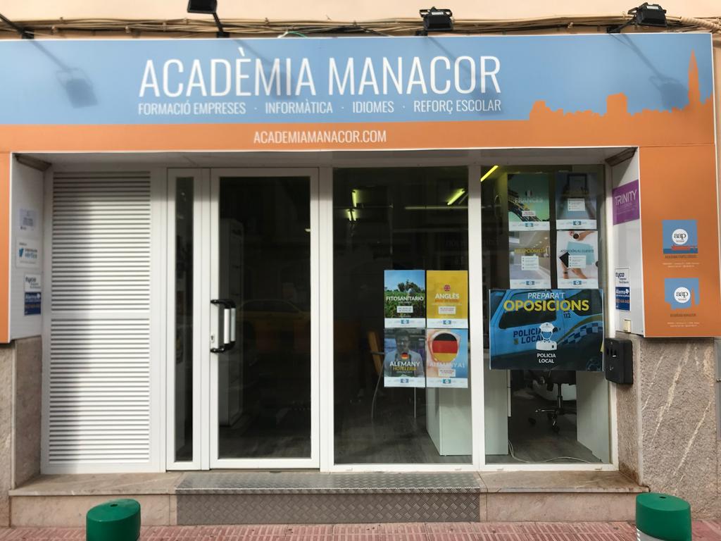 Academia Manacor — Del propietario