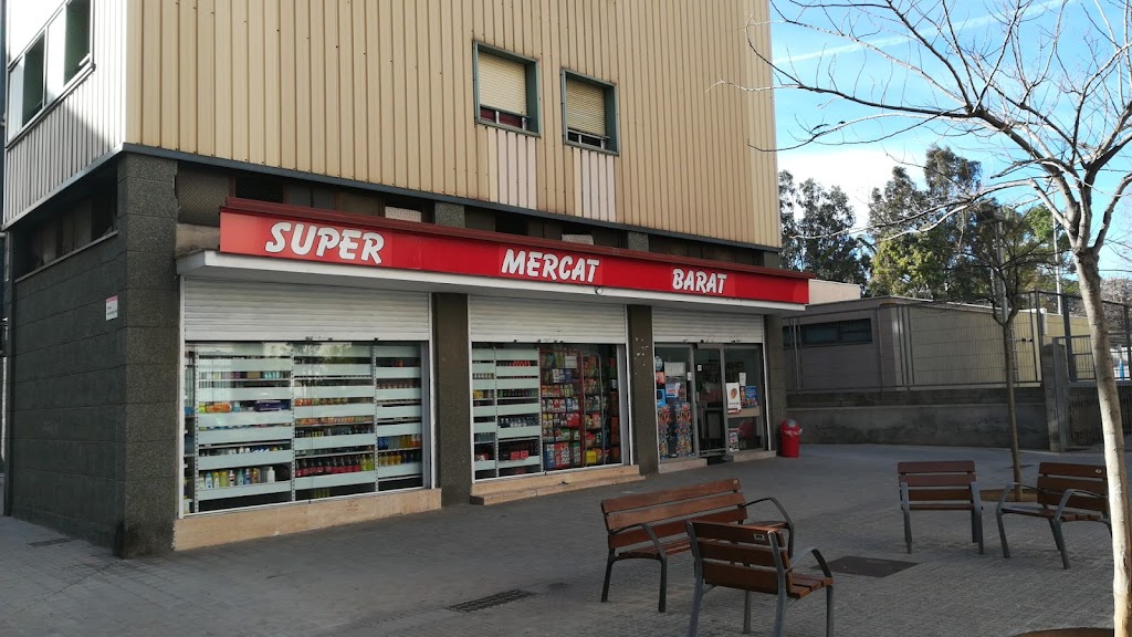 Supermercat Proxim La Vinyala