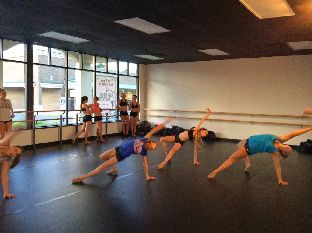  Suzanne's Main Street Dance Centre