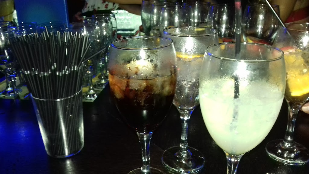 DECAPOLIS music club