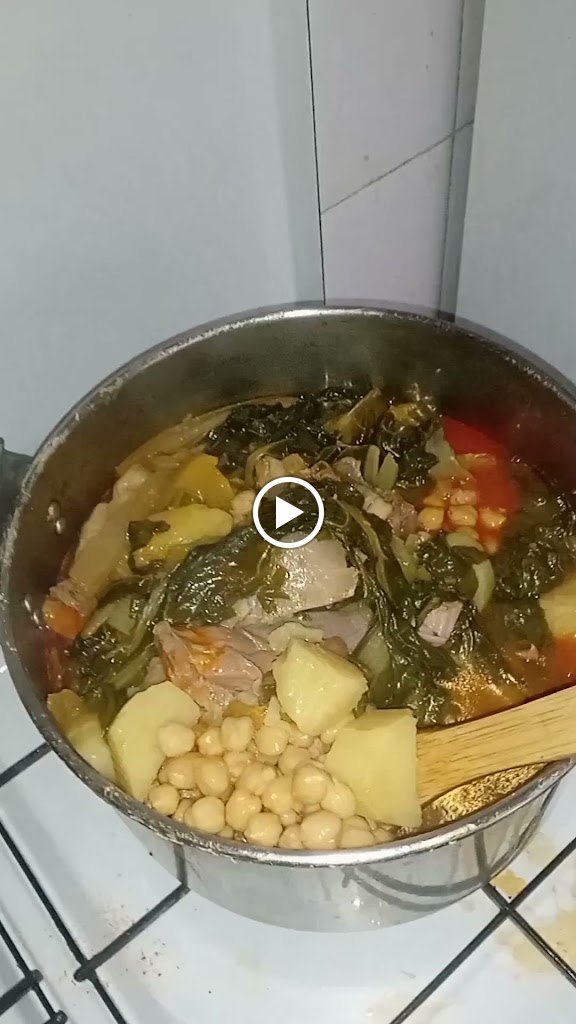 Restaurante Casa Manolo — Videos