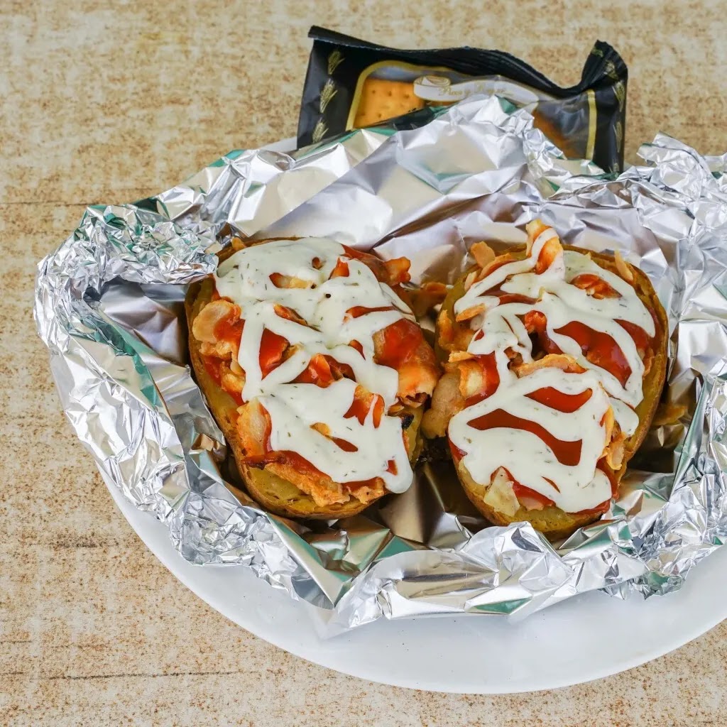 El bodegon Latino — Comida y bebida