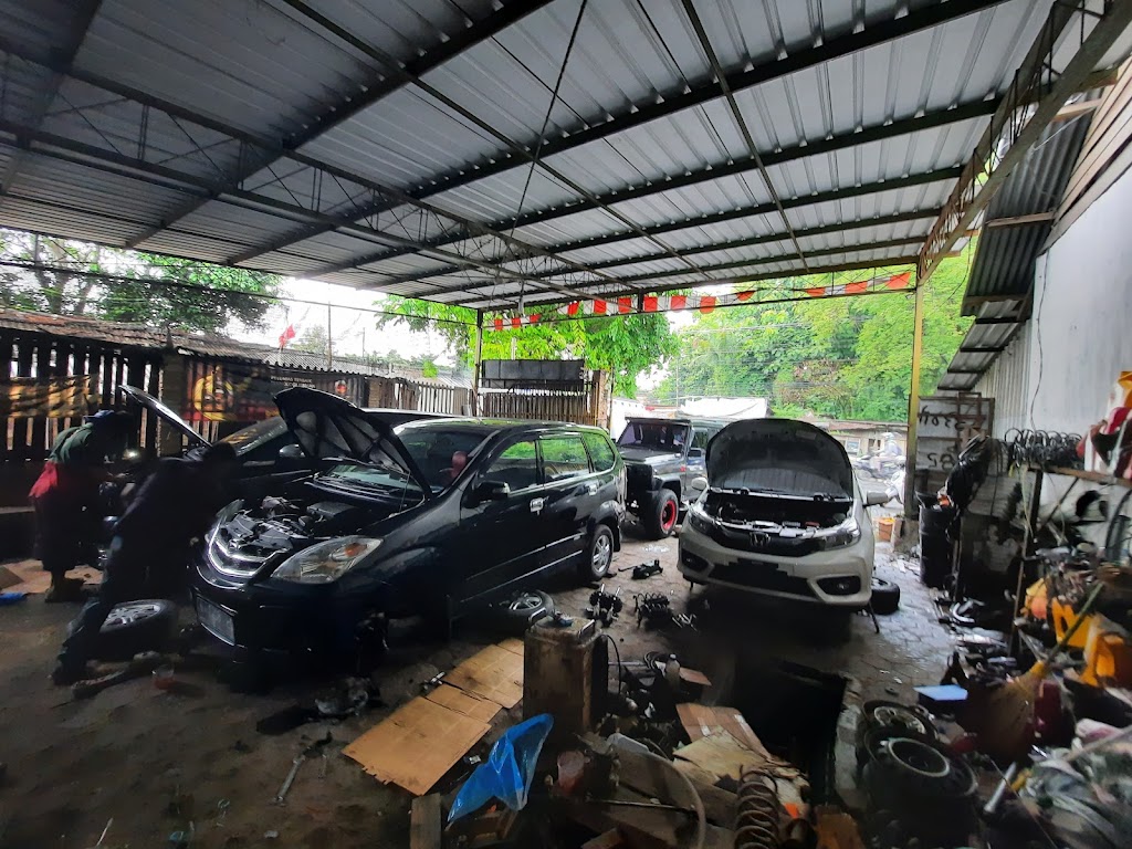 Bengkel Mobil Jono Joyo