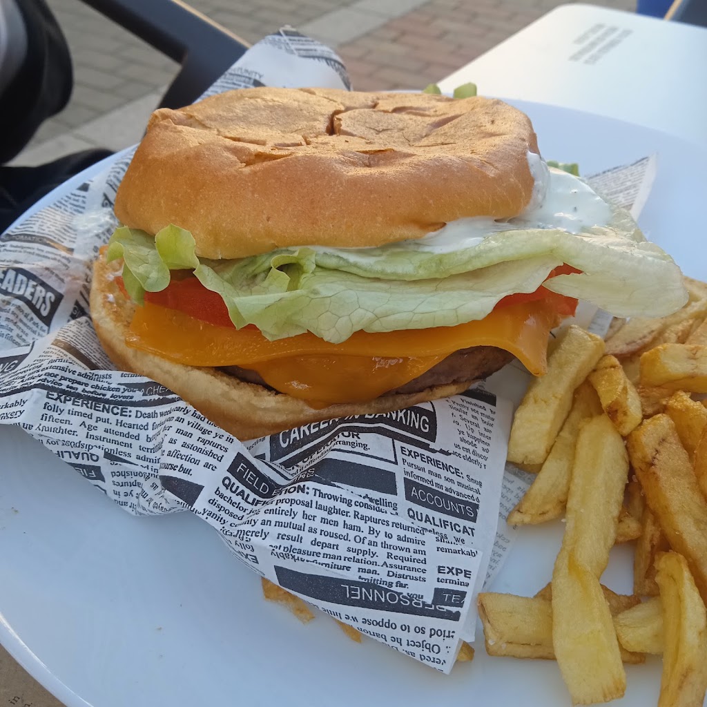 Bochinche Food & Drink — Comida y bebida
