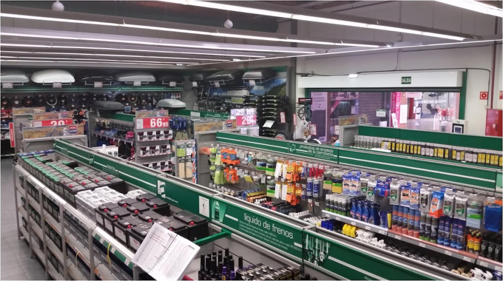 Feu Vert — Interior