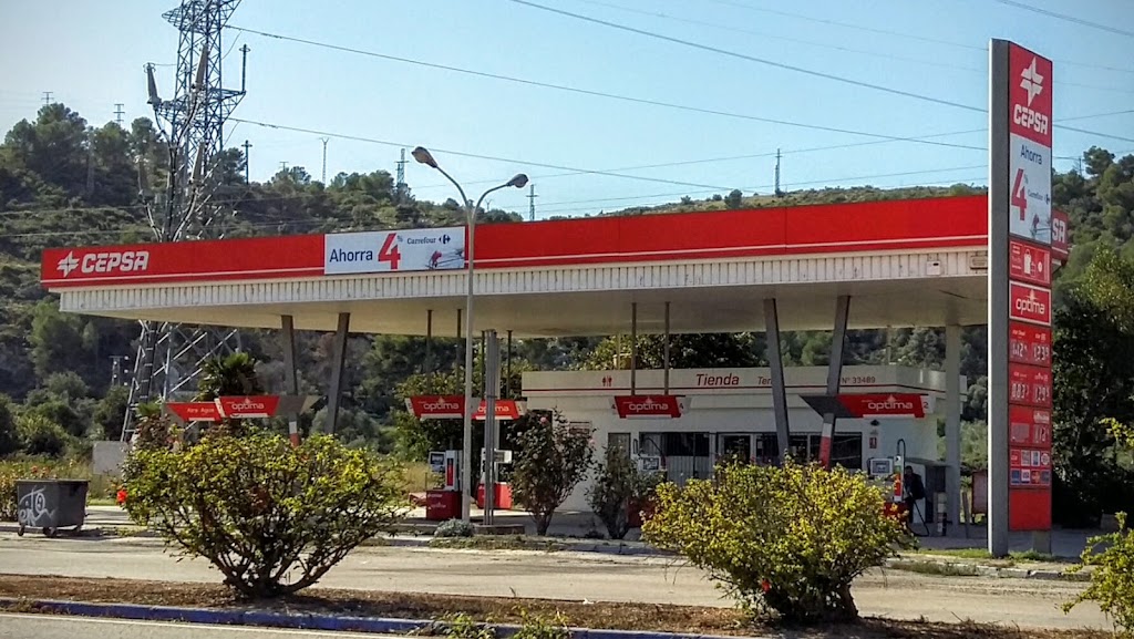 Estacion de servicio Cepsa — Exterior