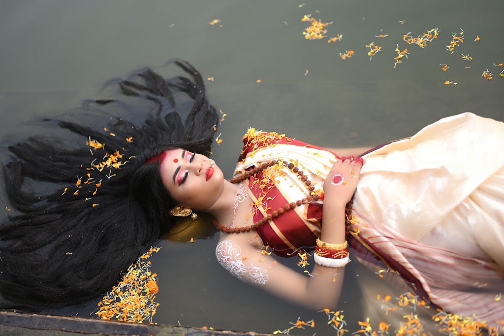 Gloria Ladies Beauty Parlour Academy